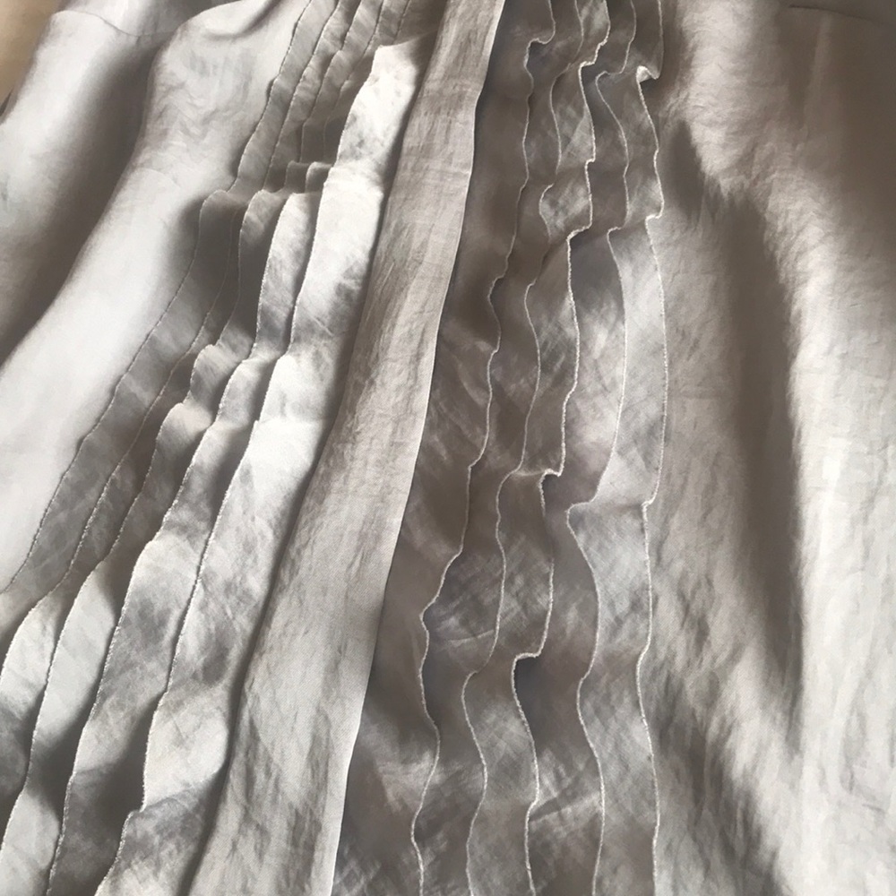 LOFT Sleeveless Ruffle Blouse - Picture 4 of 5
